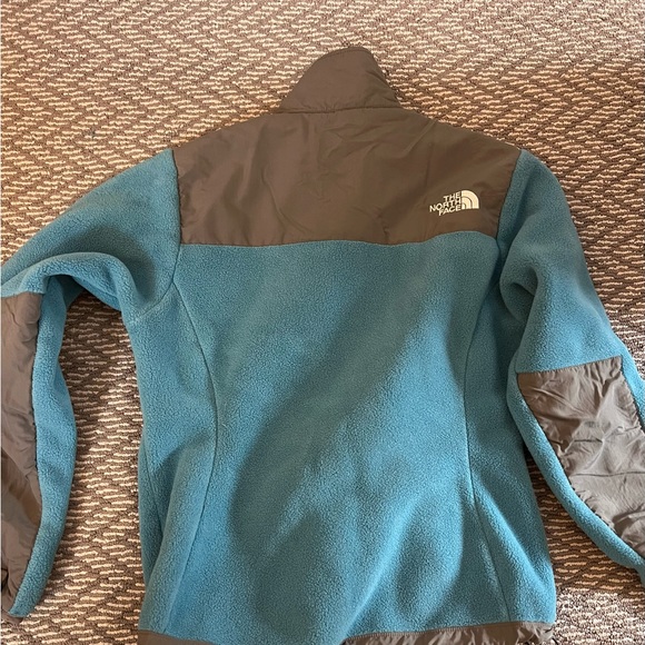 Vintage The North Face Women’s Denali - light blue women’s size small - Picture 2 of 3